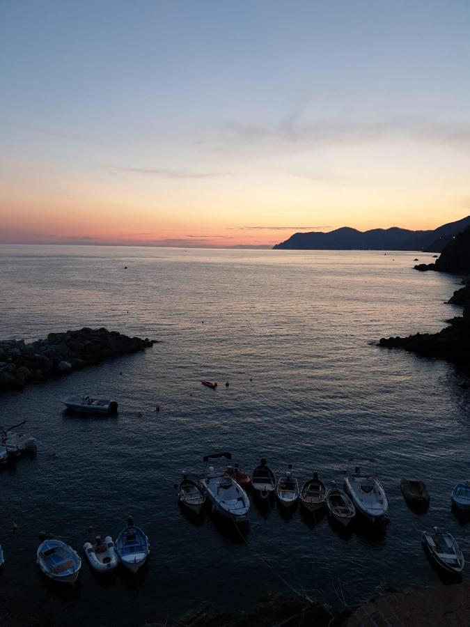 Ca'La Luna - In Centro Con Terrazza Riomaggiore Exterior foto
